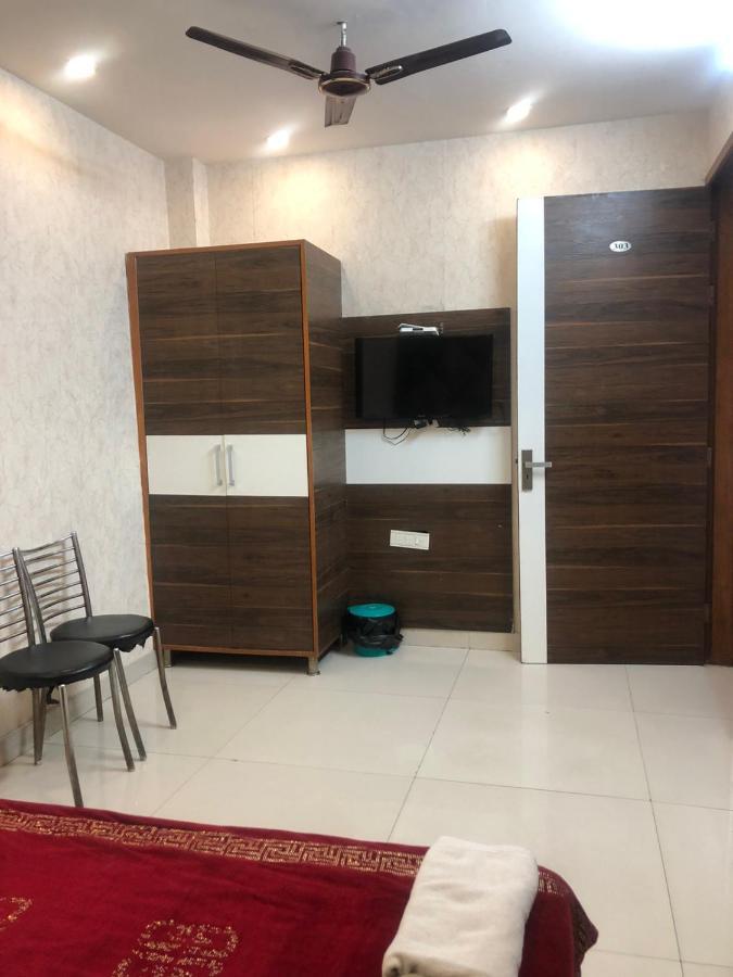 Hotel Robin Inn Amritsar Eksteriør billede
