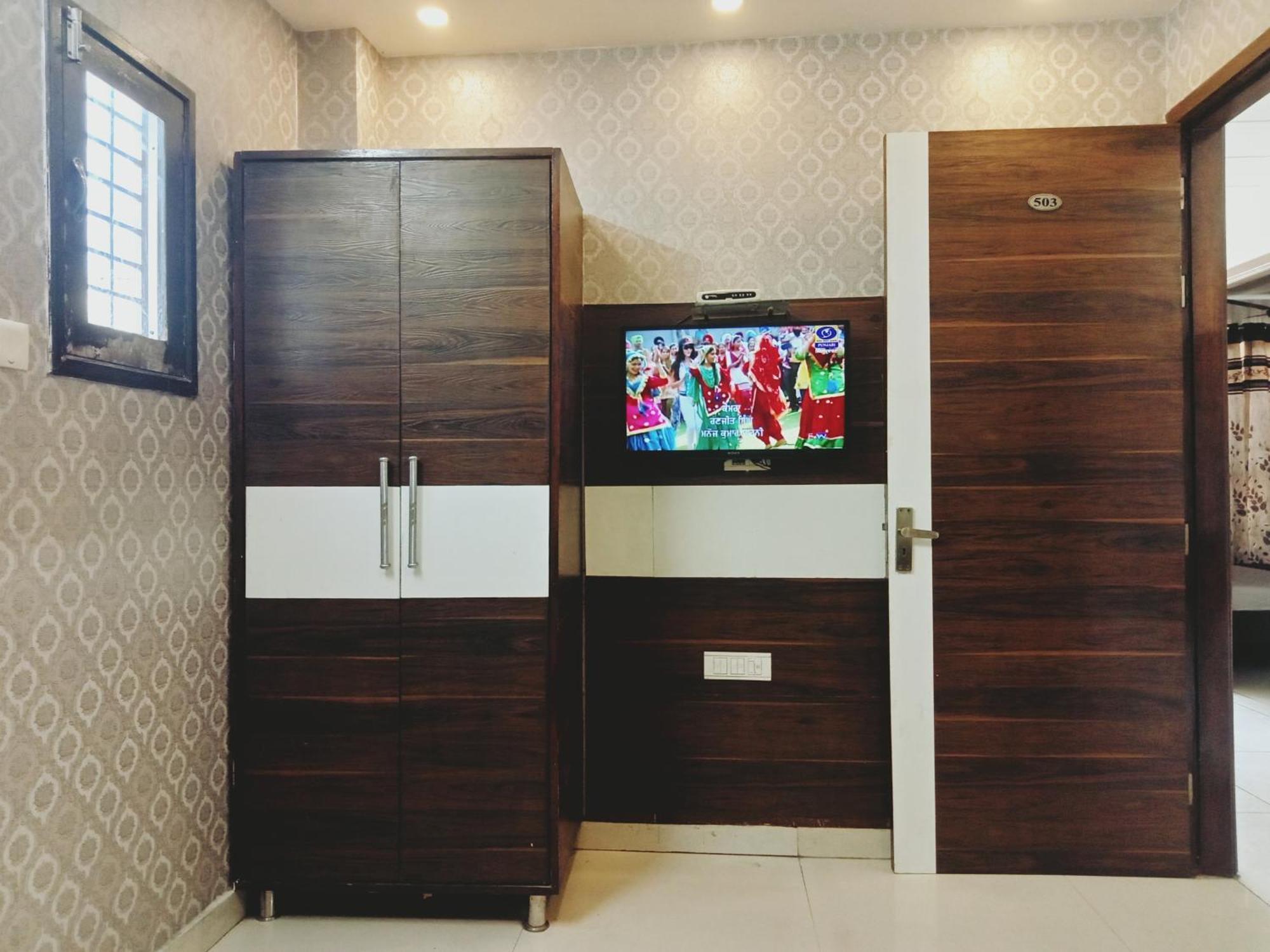 Hotel Robin Inn Amritsar Eksteriør billede